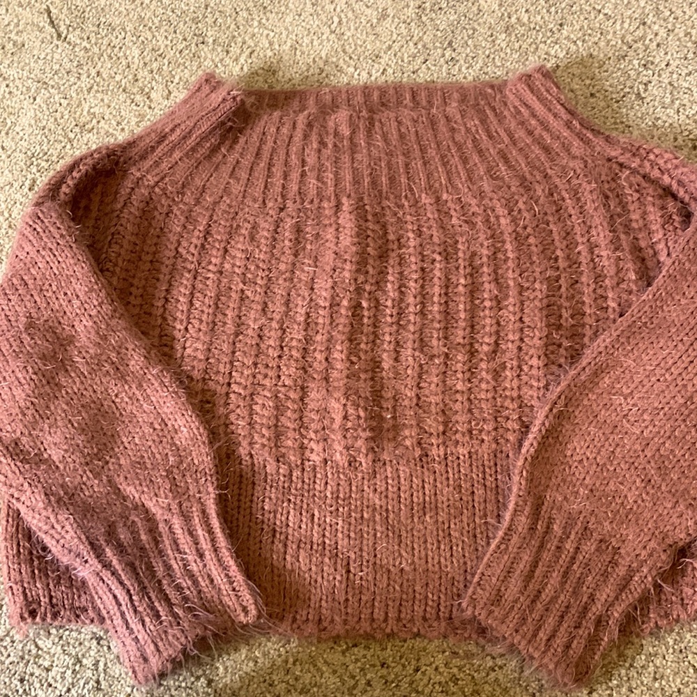 Dusty pink sweater